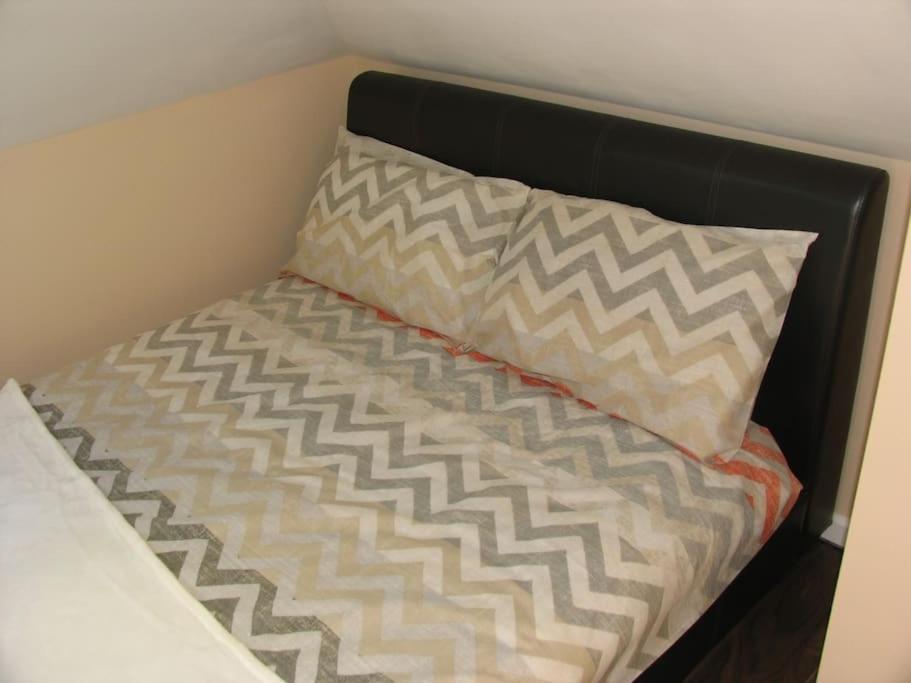 Modern Cosy Private Studio, Wifi, Ip-Tv, Must See Ρόμφορντ Εξωτερικό φωτογραφία